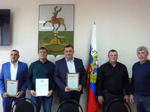 Наградили волонтеров, оказывающих помощь участникам СВО